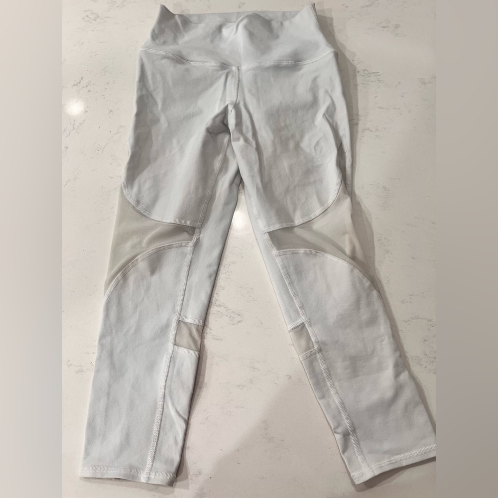ALO Yoga White Leggings - Picture 2 of 6